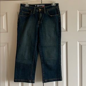 Levi’s Denizen Capris